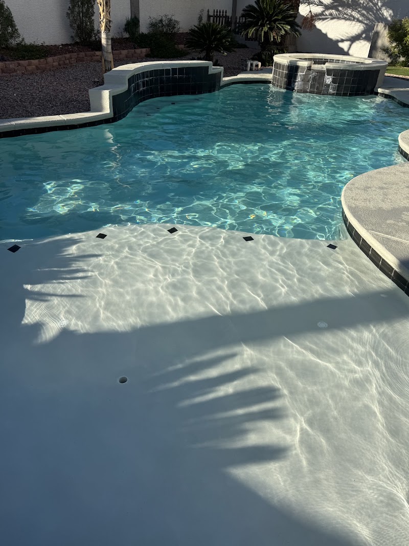 Dive In Pool Service LLC