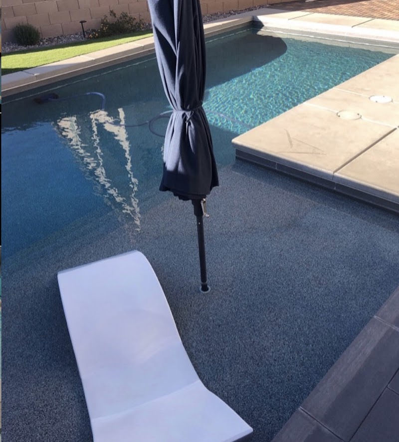 Dive In Pool Service LLC