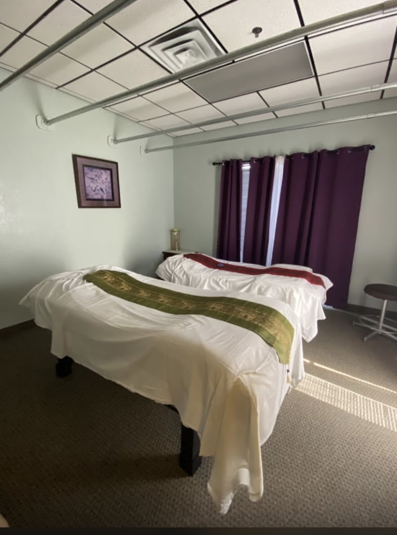 LV Thai Massage & Spa