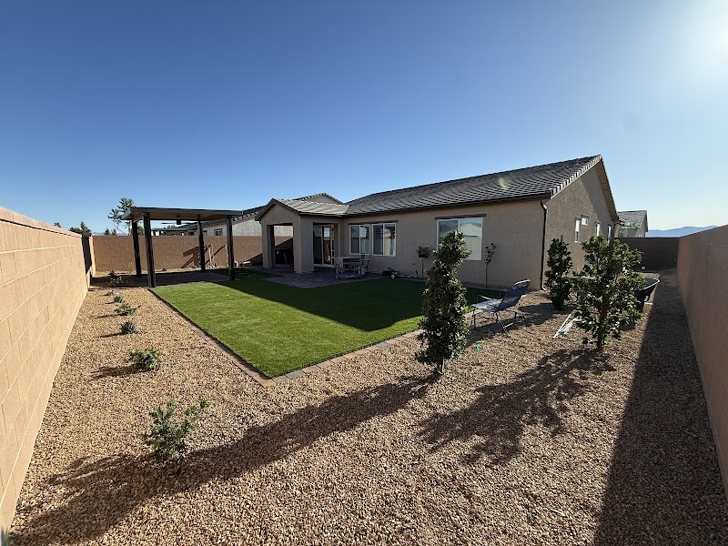 Delfino Maintenance & Landscaping Inc.