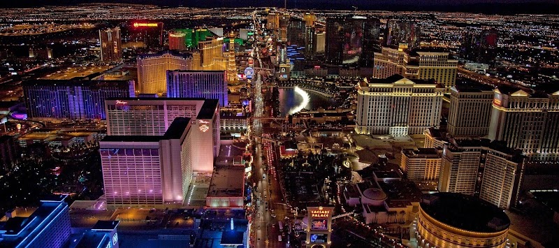 Custom Las Vegas Weddings