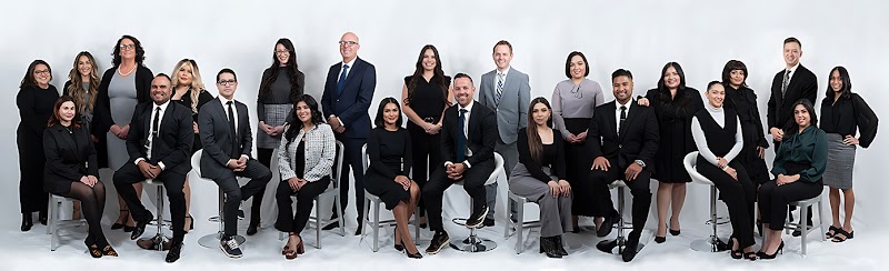 Valiente Mott Injury Attorneys